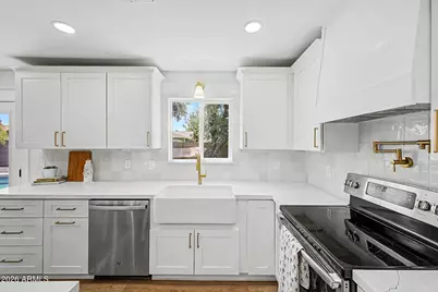 2425 E Inverness Avenue, Mesa, AZ 85204 - Photo 3
