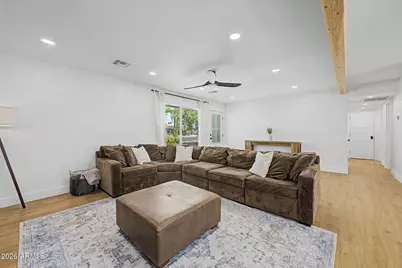 2425 E Inverness Avenue, Mesa, AZ 85204 - Photo 7