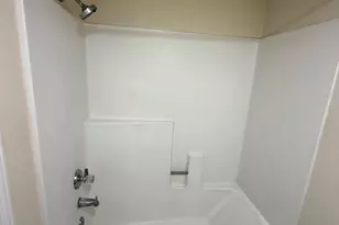 740 W Elm St, Phoenix, AZ 85013 - Photo 11