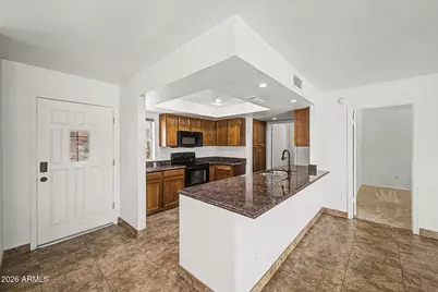 4035 W Surrey Avenue, Phoenix, AZ 85029 - Photo 7