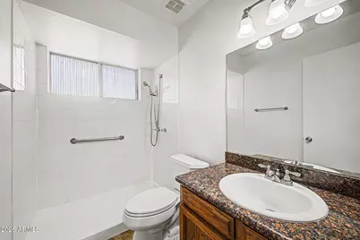 4035 W Surrey Avenue, Phoenix, AZ 85029 - Photo 17