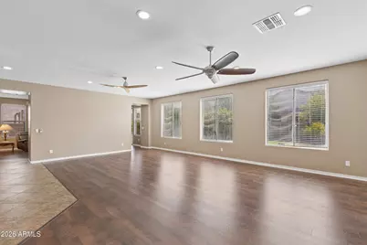 15655 W Montecito Avenue, Goodyear, AZ 85395 - Photo 7