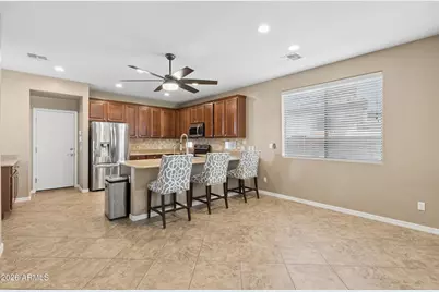 15655 W Montecito Avenue, Goodyear, AZ 85395 - Photo 17