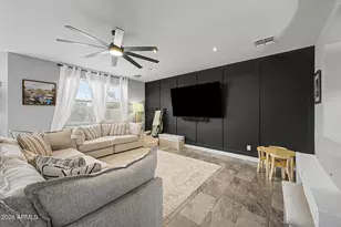 12121 W Planada Ln, Sun City, AZ 85373 - Photo 13