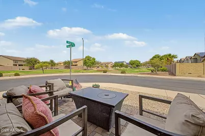 12121 W Planada Lane, Sun City, AZ 85373 - Photo 7