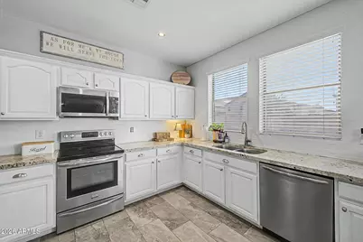 12121 W Planada Lane, Sun City, AZ 85373 - Photo 21