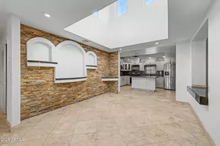 1707 W Wayland Dr, Phoenix, AZ 85041 - Photo 9