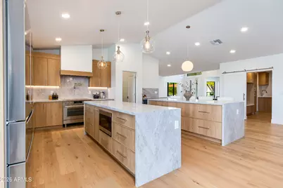 10521 E Bella Vista Drive, Scottsdale, AZ 85258 - Photo 5