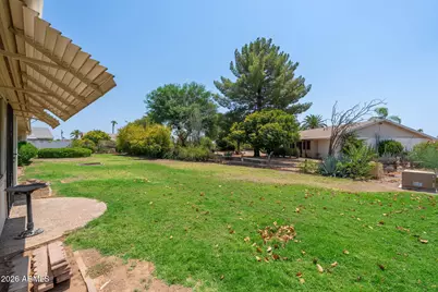 10715 W Clair Drive, Sun City, AZ 85351 - Photo 35