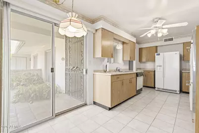 10715 W Clair Drive, Sun City, AZ 85351 - Photo 21