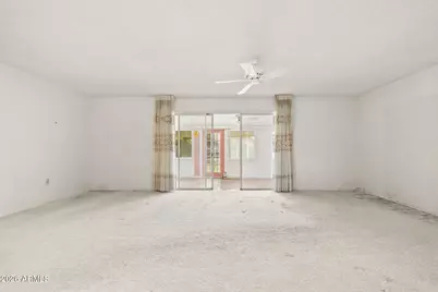 10715 W Clair Drive, Sun City, AZ 85351 - Photo 11