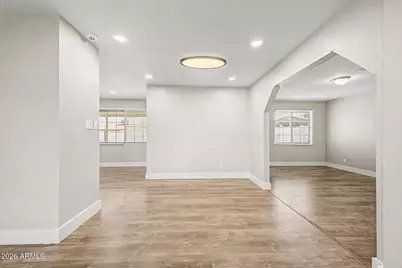 3131 W Maryland Avenue, Phoenix, AZ 85017 - Photo 11