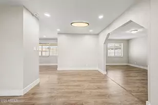 3131 W Maryland Ave, Phoenix, AZ 85017 - Photo 11