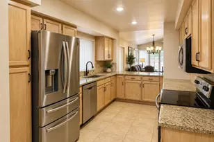42 W Calle De Arcos, Tempe, AZ 85284 - Photo 9