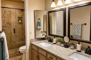 42 W Calle De Arcos, Tempe, AZ 85284 - Photo 11