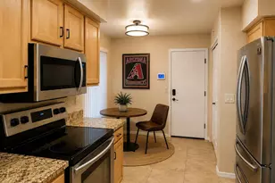 42 W Calle De Arcos, Tempe, AZ 85284 - Photo 7