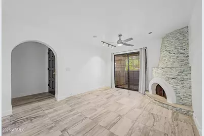 7557 N Dreamy Draw Drive #223, Phoenix, AZ 85020 - Photo 3