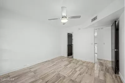 7557 N Dreamy Draw Drive #223, Phoenix, AZ 85020 - Photo 15