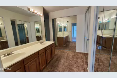 10121 W Avenida Cordoniz --, Phoenix, AZ 85037 - Photo 13