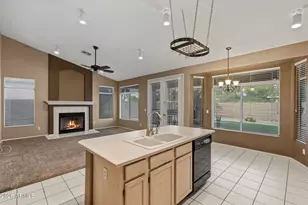 22407 N 71st Ln, Glendale, AZ 85310 - Photo 9