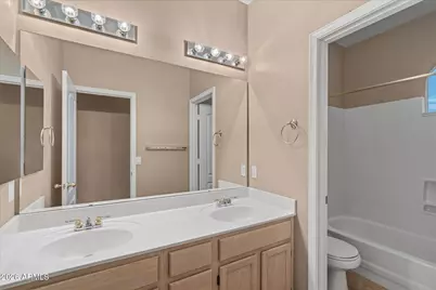 22407 N 71st Lane, Glendale, AZ 85310 - Photo 31