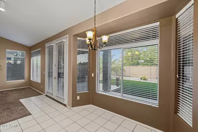 22407 N 71st Lane, Glendale, AZ 85310 - Photo 15