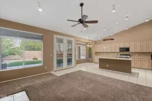 22407 N 71st Ln, Glendale, AZ 85310 - Photo 5