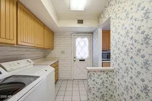 337 E Geneva Dr, Tempe, AZ 85282 - Photo 43