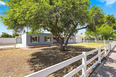 1335 E 8th Street, Mesa, AZ 85203 - Photo 3