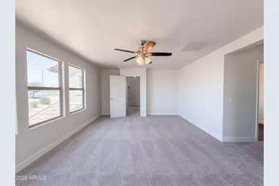 11036 W College Drive, Phoenix, AZ 85037 - Photo 5