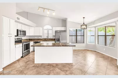1113 E Betsy Lane, Gilbert, AZ 85296 - Photo 15