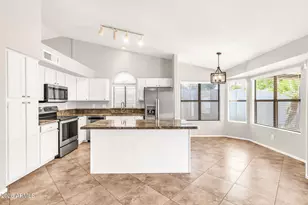 1113 E Betsy Ln, Gilbert, AZ 85296 - Photo 15