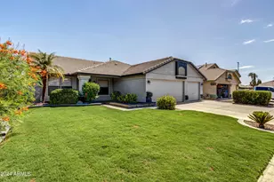 1113 E Betsy Ln, Gilbert, AZ 85296 - Photo 1