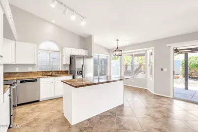 1113 E Betsy Lane, Gilbert, AZ 85296 - Photo 17