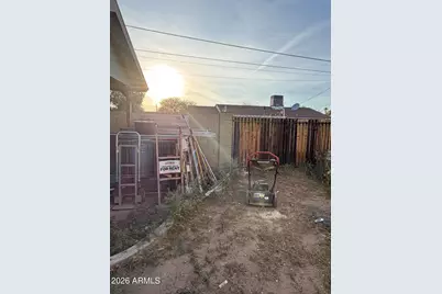 306 N 2nd Avenue, Avondale, AZ 85323 - Photo 19