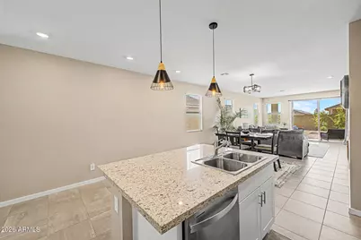 323 S San Fernando Lane, Casa Grande, AZ 85194 - Photo 9