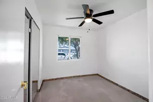 3431 W Country Gables Dr, Phoenix, AZ 85053 - Photo 19