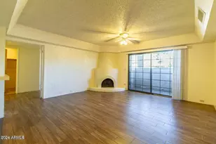 7557 N Dreamy Draw Dr, Phoenix, AZ 85020 - Photo 7