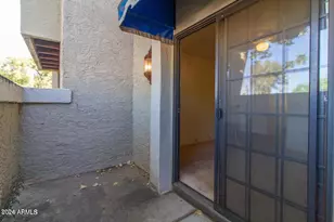 7557 N Dreamy Draw Dr, Phoenix, AZ 85020 - Photo 11