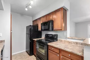 5995 N 78th St, Scottsdale, AZ 85250 - Photo 13