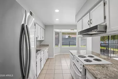 737 W El Prado Road, Chandler, AZ 85225 - Photo 9