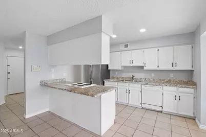 737 W El Prado Road, Chandler, AZ 85225 - Photo 5