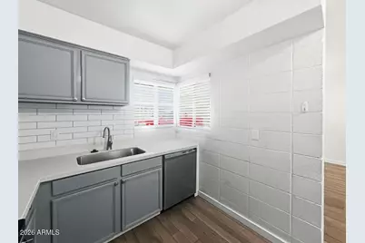 1911 E Amelia Avenue #07, Phoenix, AZ 85016 - Photo 3