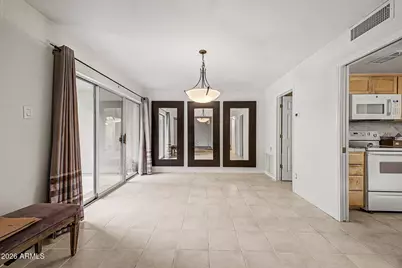 2233 E Highland Avenue #138, Phoenix, AZ 85016 - Photo 5