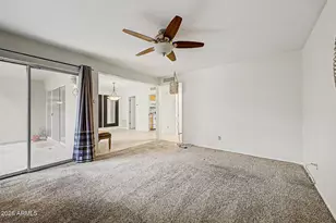 2233 E Highland Ave, Phoenix, AZ 85016 - Photo 3