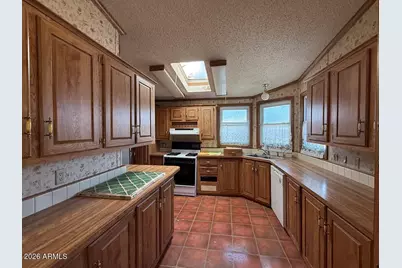 637 S Arnold Way, Coolidge, AZ 85128 - Photo 7