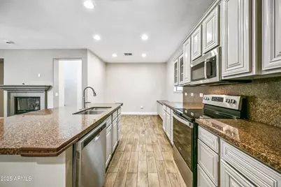 15340 W Dahlia Drive, Surprise, AZ 85379 - Photo 13