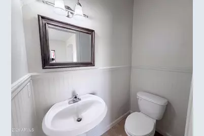 5641 S 10th Drive, Phoenix, AZ 85041 - Photo 17