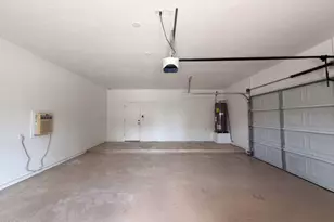 5641 S 10th Dr, Phoenix, AZ 85041 - Photo 23