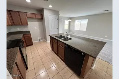 1223 W Desert Seasons Drive, San Tan Valley, AZ 85143 - Photo 7